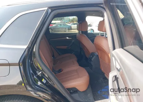 2021 Audi Q5 Premium 45 Tfsi Quattro S Tronic z USA, uszkodzony, nr VIN WA1AAAFYXM2111583